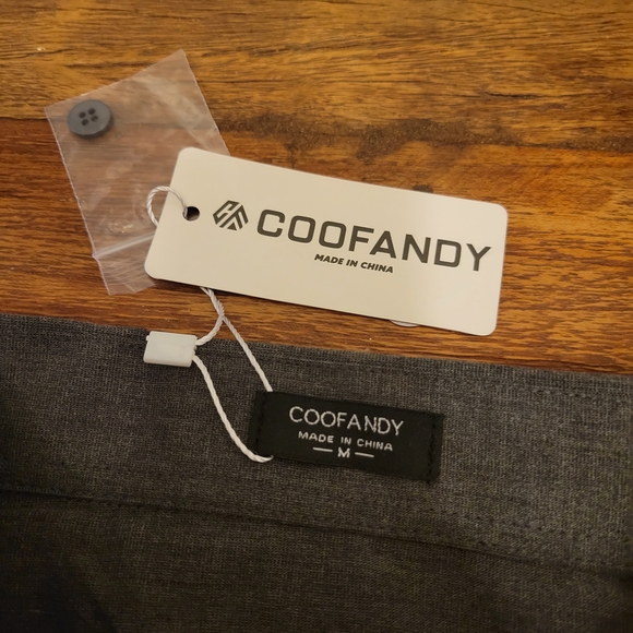 NWT Men's Grey Button Up Shirt - Picture 7 of 8